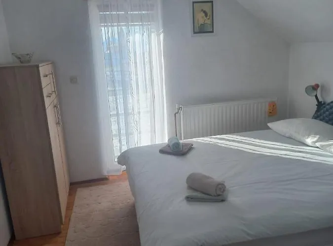 Kuca Za Odmor Sanja كوبريس